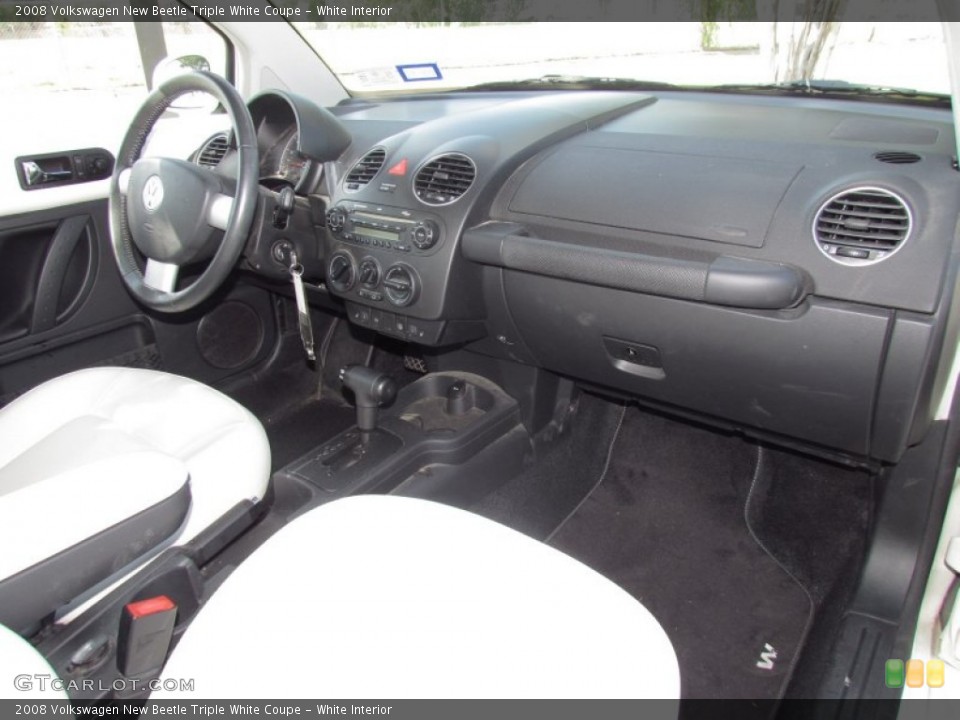 White Interior Dashboard for the 2008 Volkswagen New Beetle Triple White Coupe #55195239