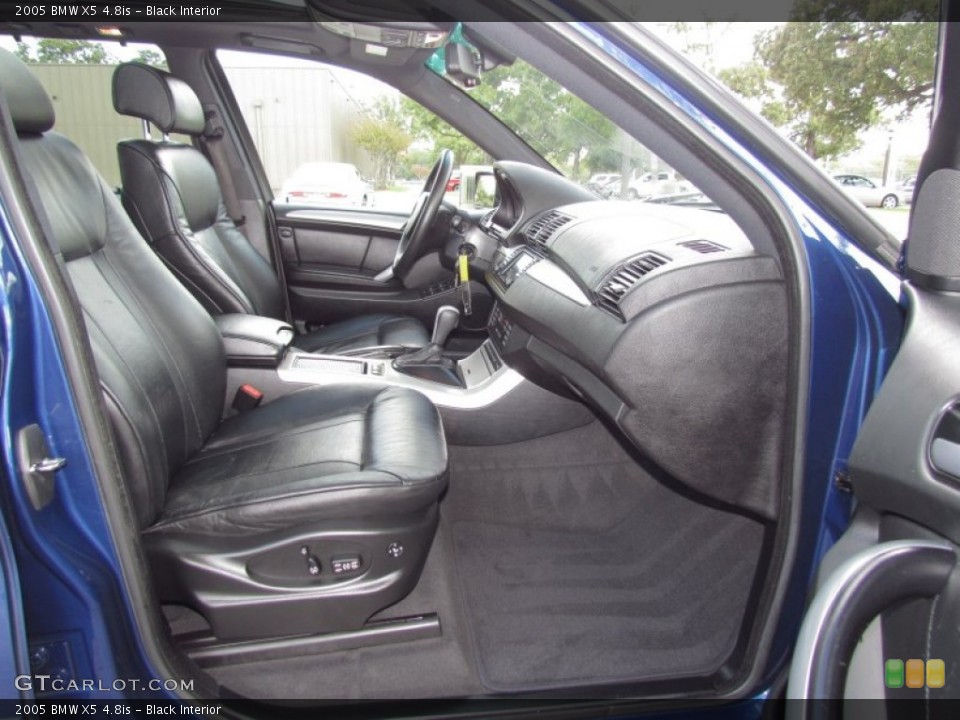 Black Interior Photo for the 2005 BMW X5 4.8is #55196583