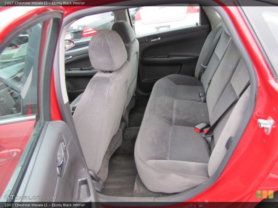 Ebony Black Interior Photo for the 2007 Chevrolet Impala LS #55199699