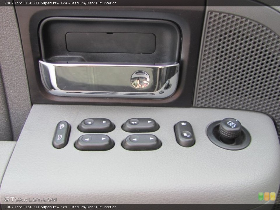Medium/Dark Flint Interior Controls for the 2007 Ford F150 XLT SuperCrew 4x4 #55207675