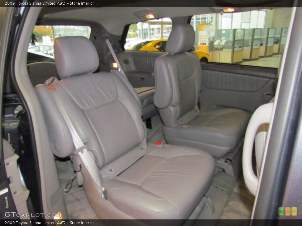 Stone Interior Photo for the 2009 Toyota Sienna Limited AWD #55213990