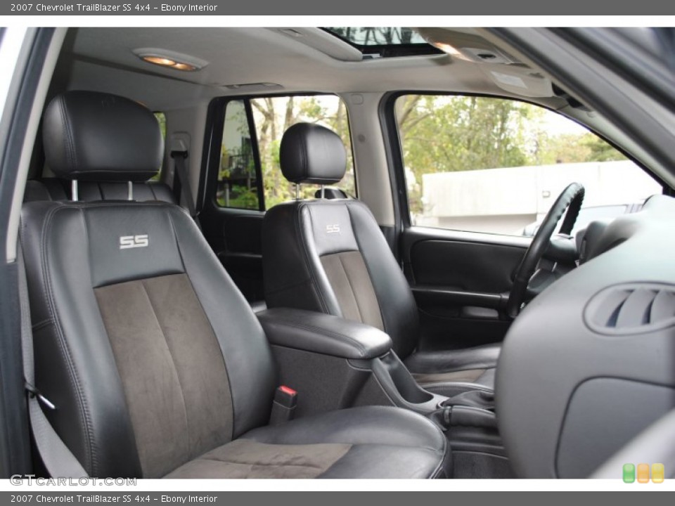 Ebony Interior Photo for the 2007 Chevrolet TrailBlazer SS 4x4 #55218370