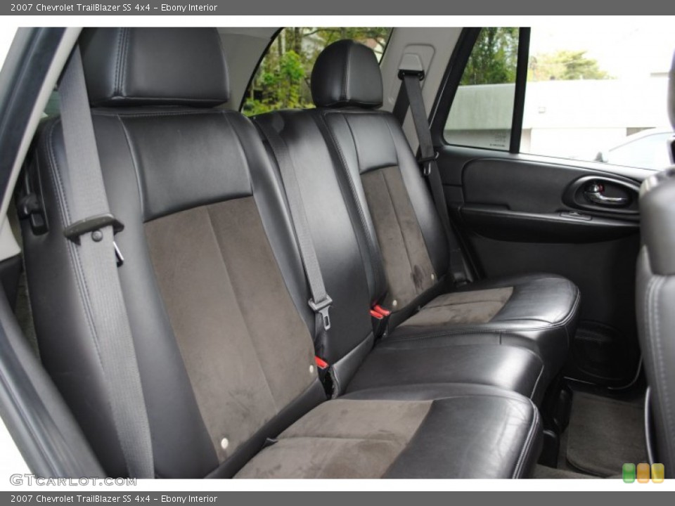 Ebony Interior Photo for the 2007 Chevrolet TrailBlazer SS 4x4 #55218397