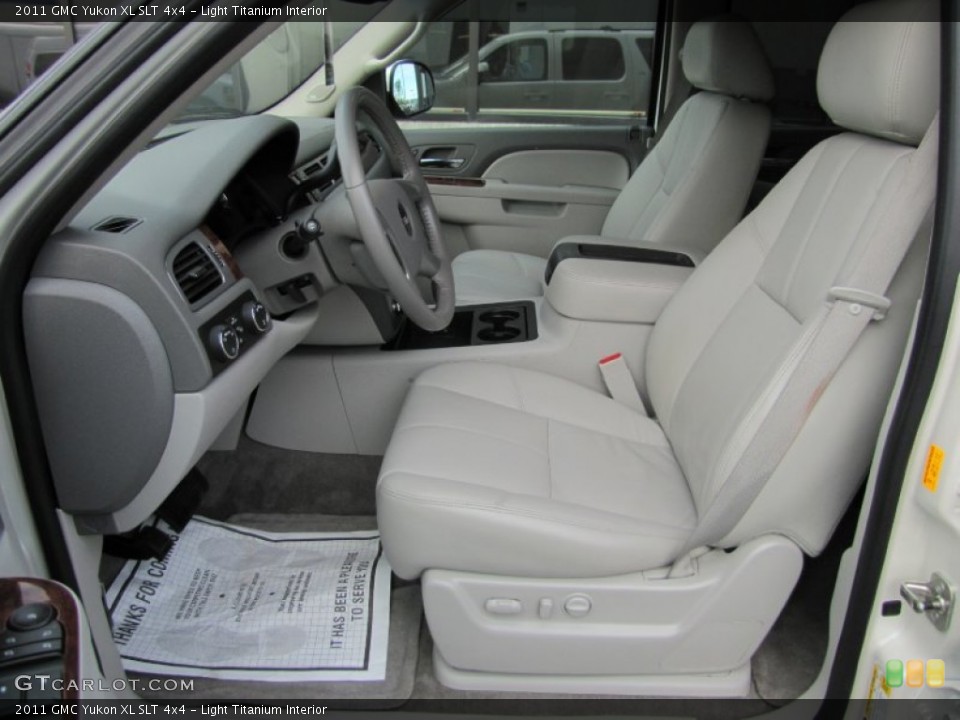 Light Titanium Interior Photo for the 2011 GMC Yukon XL SLT 4x4 #55222675