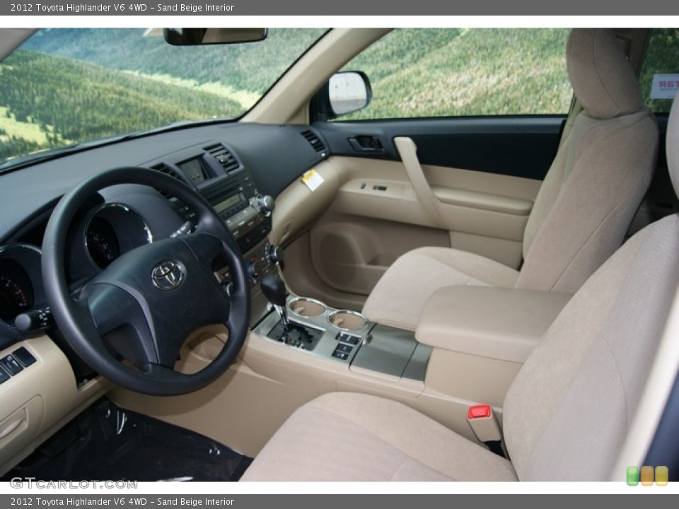 Sand Beige Interior Photo for the 2012 Toyota Highlander V6 4WD #55224799