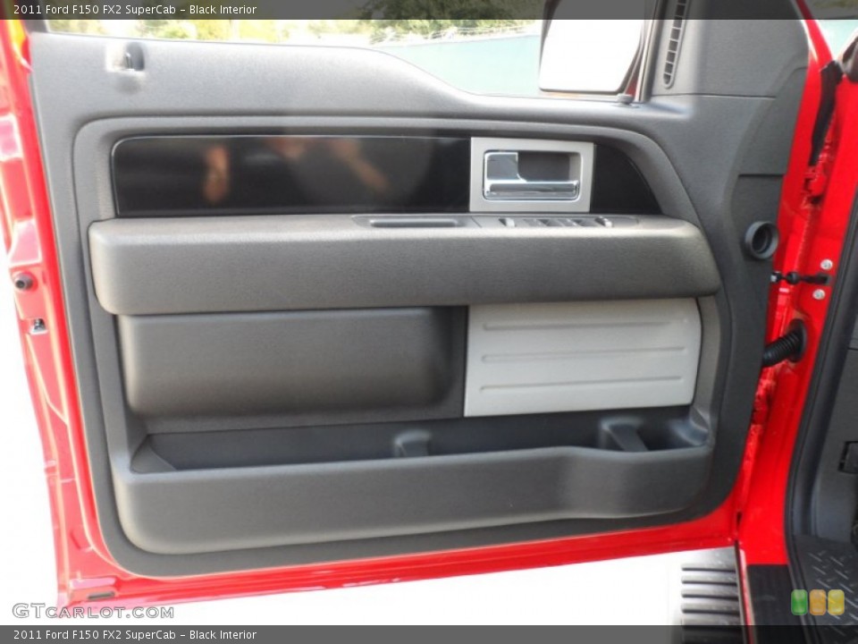 Black Interior Door Panel for the 2011 Ford F150 FX2 SuperCab #55226464