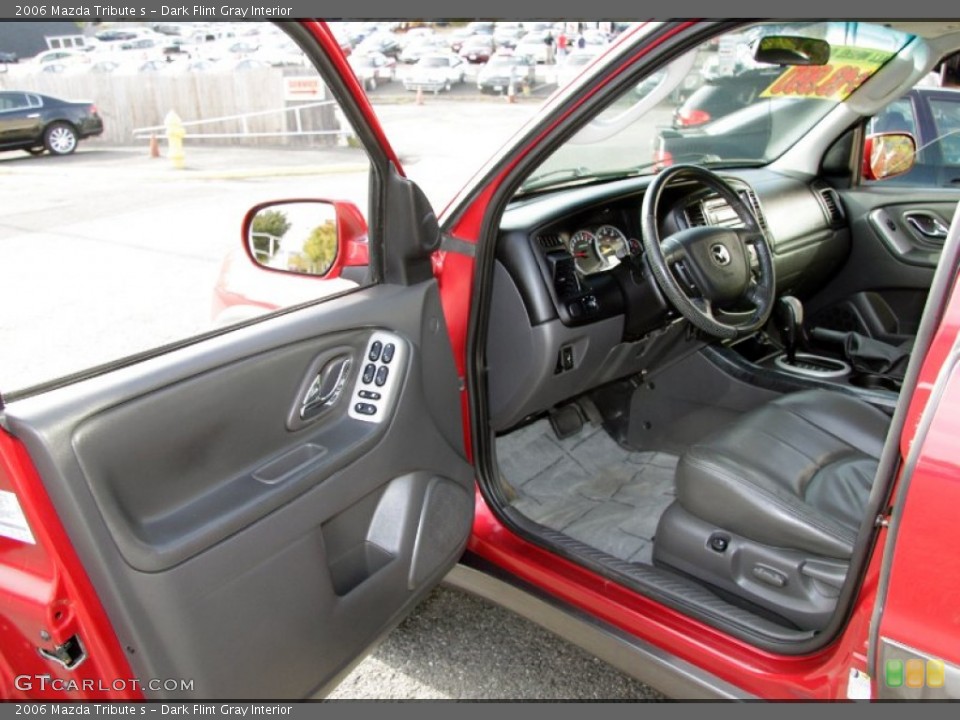 Dark Flint Gray Interior Photo for the 2006 Mazda Tribute s #55230093