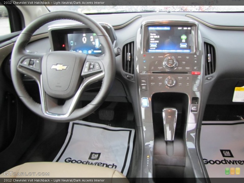 Light Neutral/Dark Accents Interior Dashboard for the 2012 Chevrolet Volt Hatchback #55237739