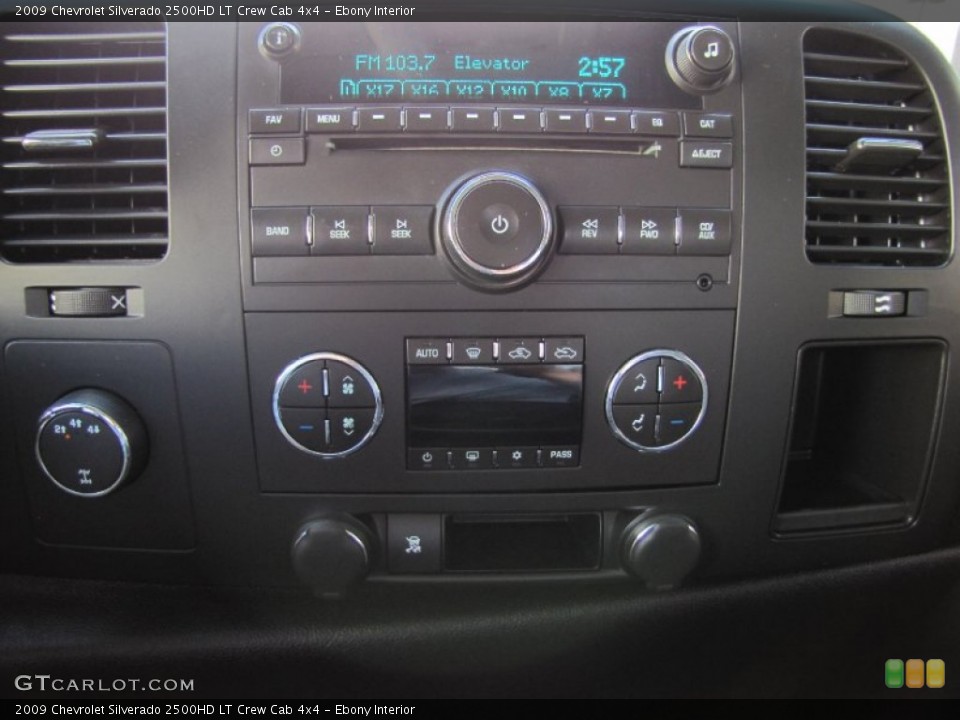 Ebony Interior Audio System for the 2009 Chevrolet Silverado 2500HD LT Crew Cab 4x4 #55243165