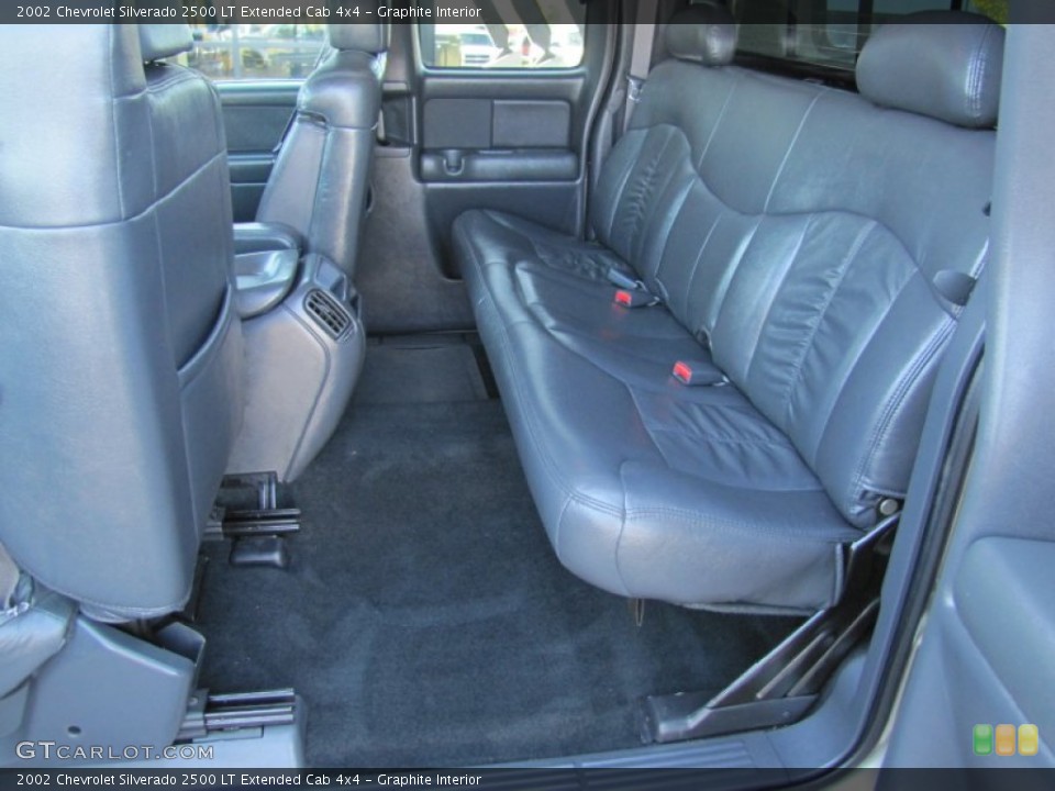 Graphite Interior Photo for the 2002 Chevrolet Silverado 2500 LT Extended Cab 4x4 #55244644
