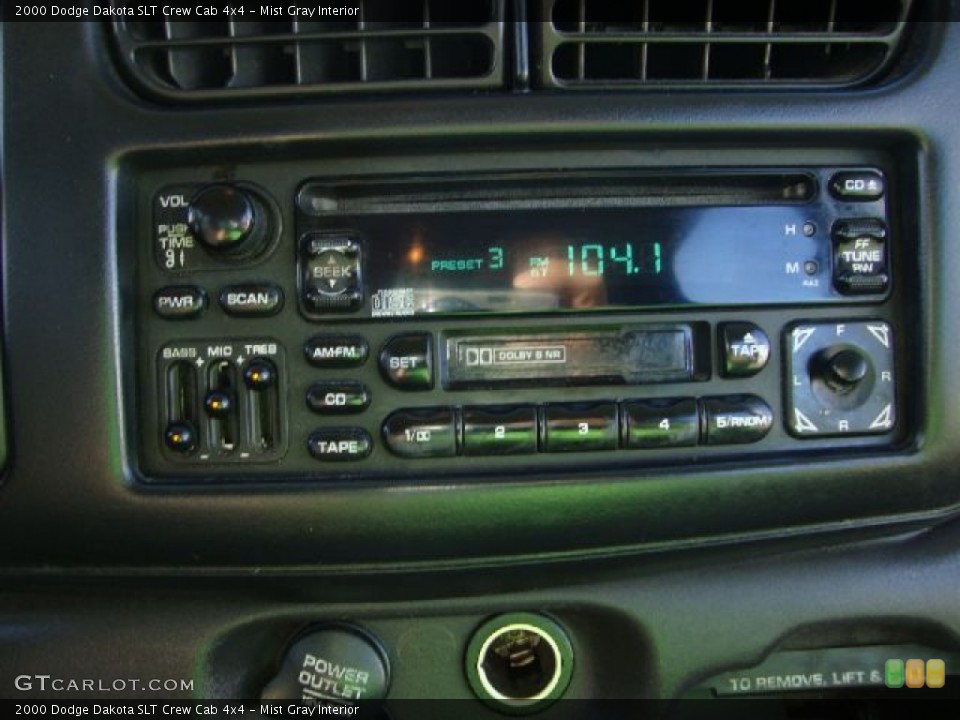 Mist Gray Interior Audio System for the 2000 Dodge Dakota SLT Crew Cab 4x4 #55250080