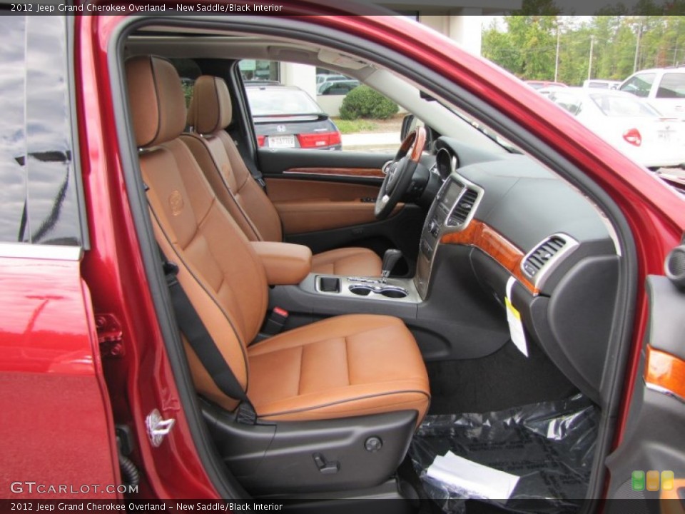 New Saddle/Black Interior Photo for the 2012 Jeep Grand Cherokee Overland #55250254