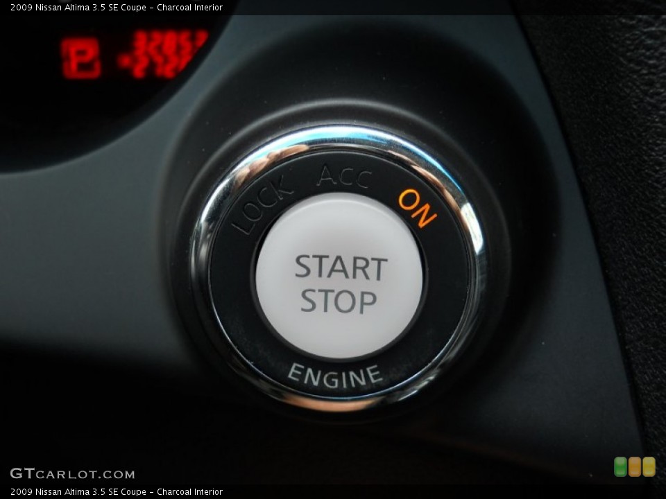 Charcoal Interior Controls for the 2009 Nissan Altima 3.5 SE Coupe #55261723