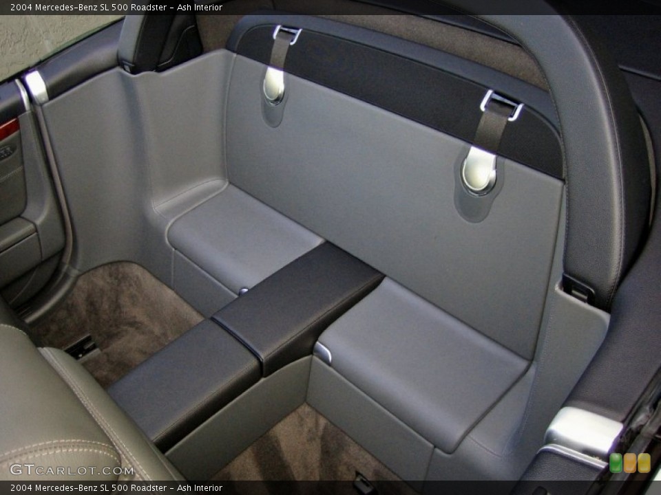 Ash Interior Photo for the 2004 Mercedes-Benz SL 500 Roadster #55262431