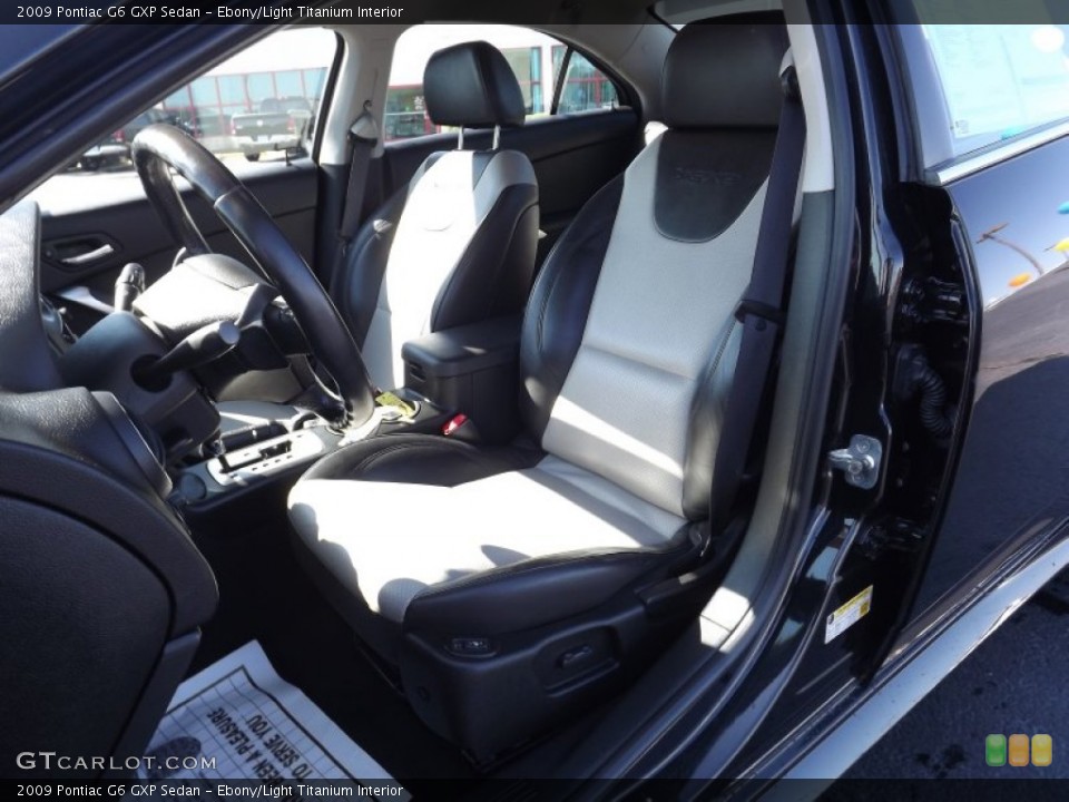 Ebony/Light Titanium Interior Photo for the 2009 Pontiac G6 GXP Sedan #55263619