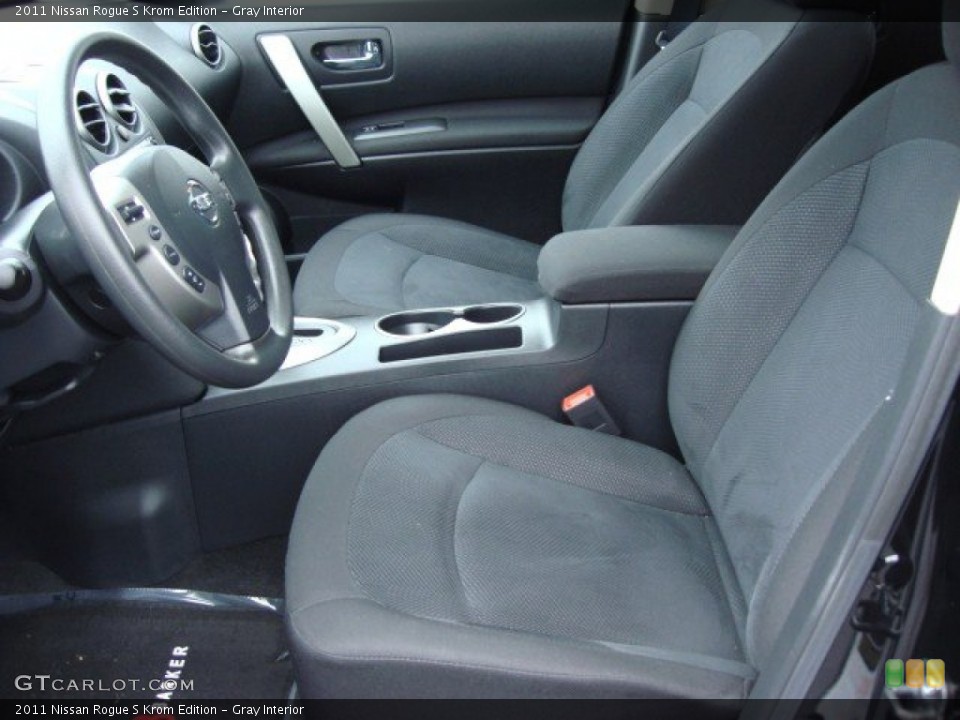 Gray Interior Photo for the 2011 Nissan Rogue S Krom Edition #55267264