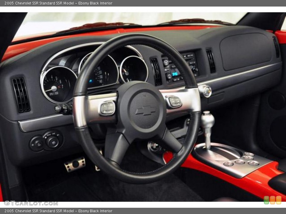 Ebony Black Interior Dashboard for the 2005 Chevrolet SSR  #55269196