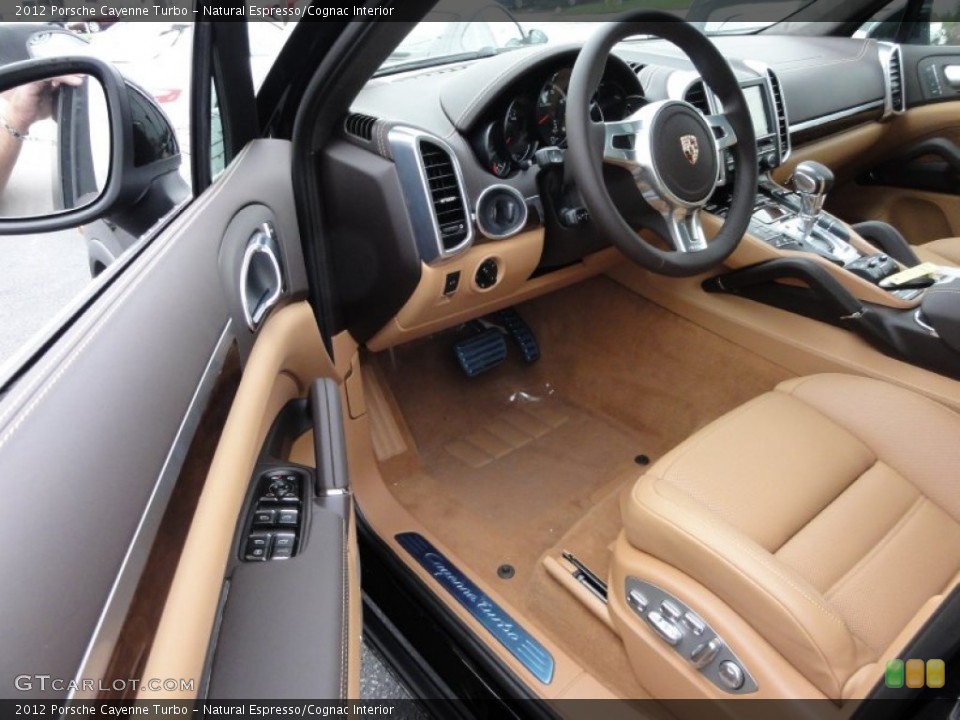 Natural Espresso/Cognac Interior Photo for the 2012 Porsche Cayenne Turbo #55272383
