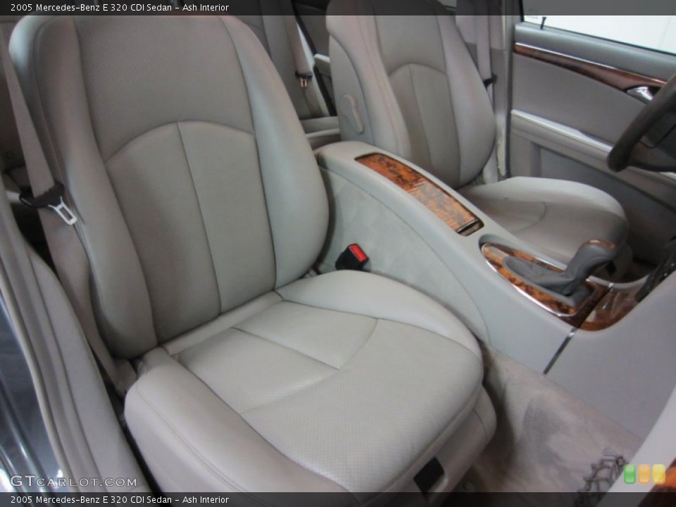 Ash Interior Photo for the 2005 Mercedes-Benz E 320 CDI Sedan #55273474