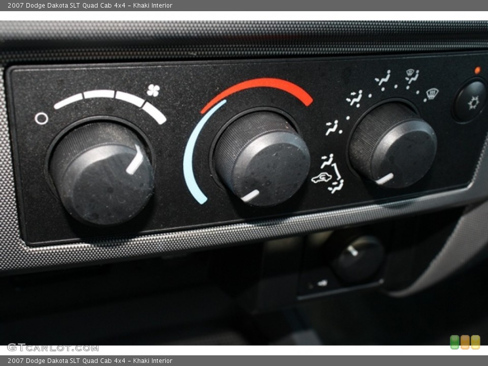 Khaki Interior Controls for the 2007 Dodge Dakota SLT Quad Cab 4x4 #55275184