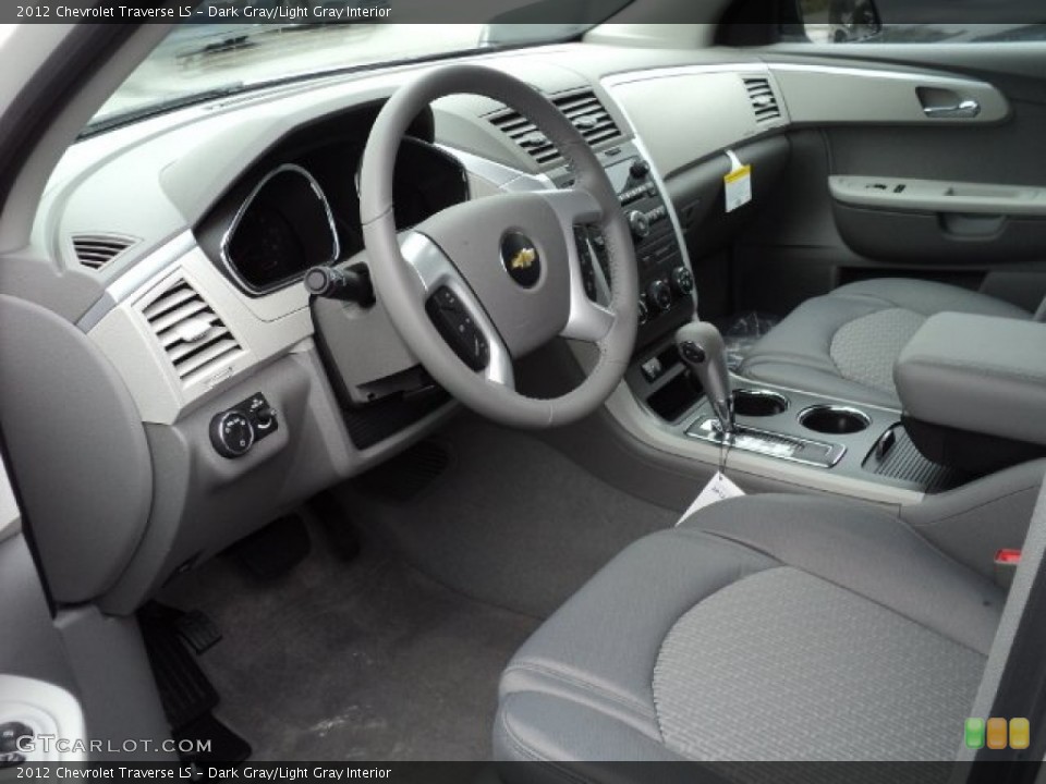 Dark Gray/Light Gray Interior Photo for the 2012 Chevrolet Traverse LS #55284592