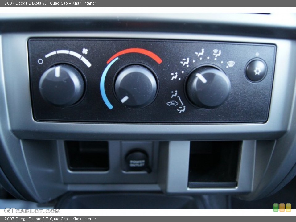 Khaki Interior Controls for the 2007 Dodge Dakota SLT Quad Cab #55286002