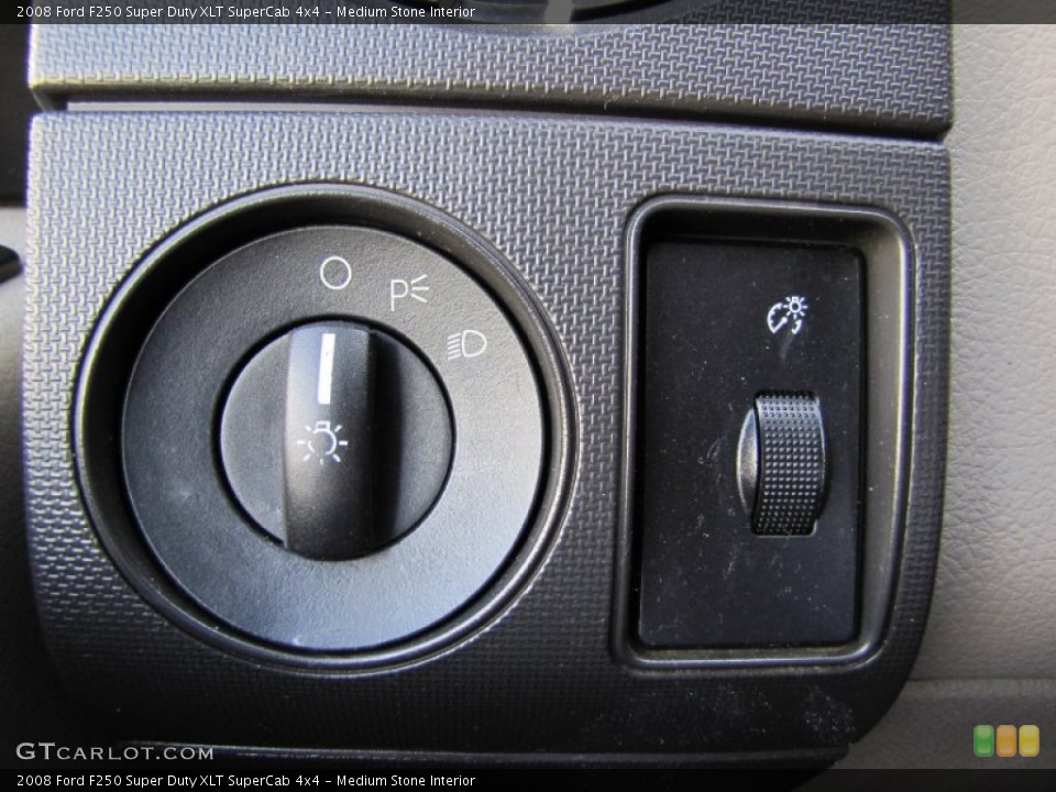 Medium Stone Interior Controls for the 2008 Ford F250 Super Duty XLT SuperCab 4x4 #55286929