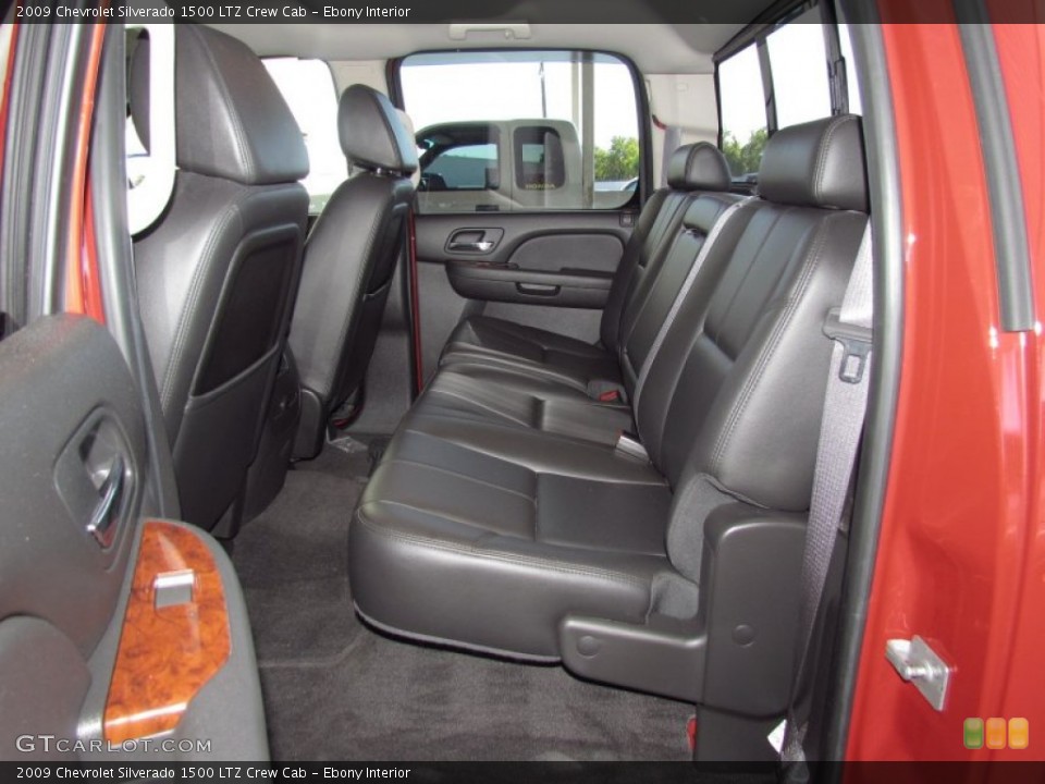 Ebony Interior Photo for the 2009 Chevrolet Silverado 1500 LTZ Crew Cab #55291129
