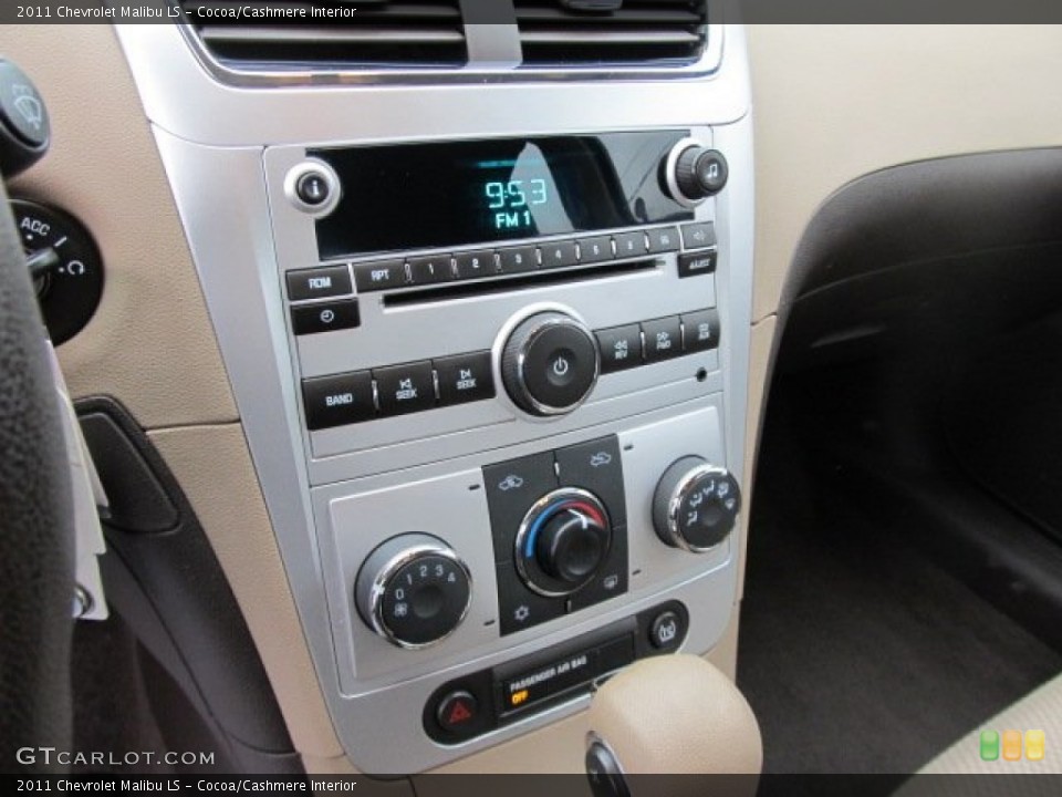 Cocoa/Cashmere Interior Controls for the 2011 Chevrolet Malibu LS #55298617