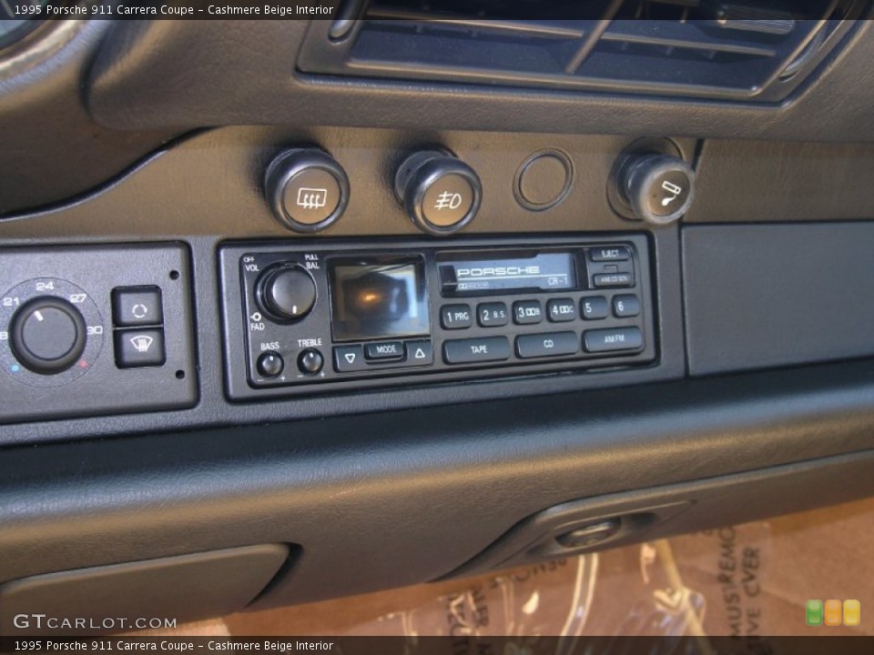 Cashmere Beige Interior Controls for the 1995 Porsche 911 Carrera Coupe #55301794