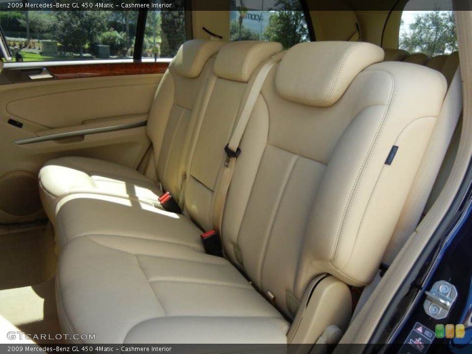 Cashmere Interior Photo for the 2009 Mercedes-Benz GL 450 4Matic #55305817