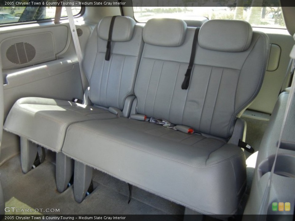 Medium Slate Gray Interior Photo for the 2005 Chrysler Town & Country Touring #55306744