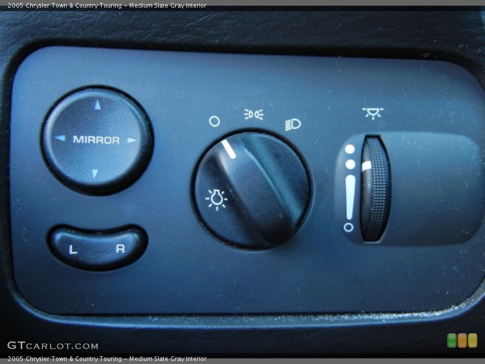 Medium Slate Gray Interior Controls for the 2005 Chrysler Town & Country Touring #55306837