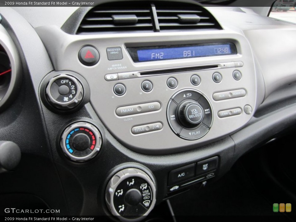 Gray Interior Controls for the 2009 Honda Fit  #55311583