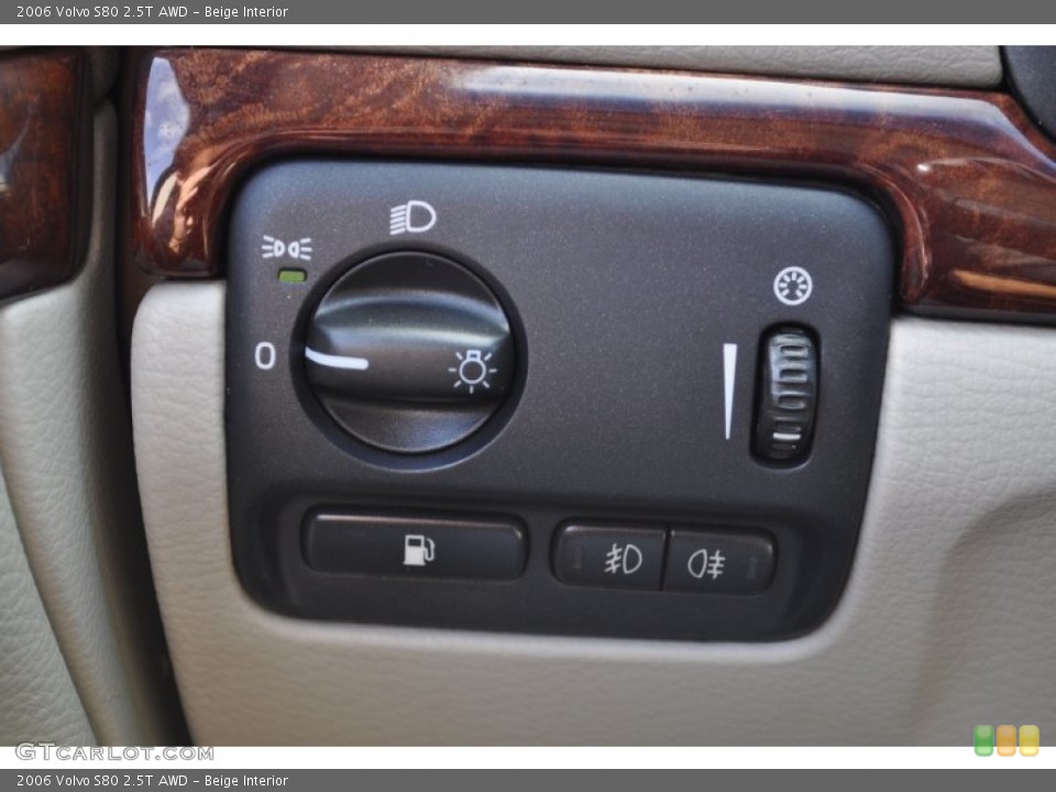 Beige Interior Controls for the 2006 Volvo S80 2.5T AWD #55313218