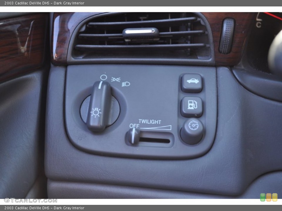 Dark Gray Interior Controls for the 2003 Cadillac DeVille DHS #55313710