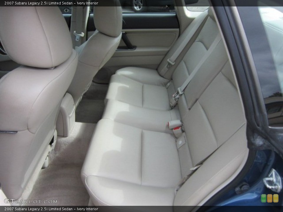 Ivory Interior Photo for the 2007 Subaru Legacy 2.5i Limited Sedan #55319014