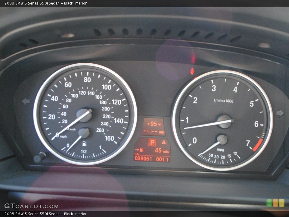 Black Interior Gauges for the 2008 BMW 5 Series 550i Sedan #55322017