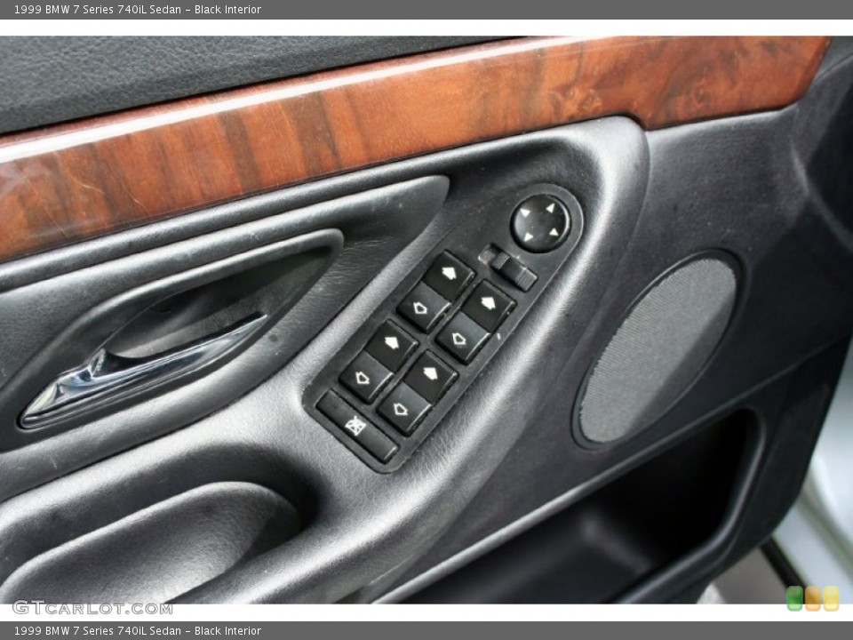 Black Interior Controls for the 1999 BMW 7 Series 740iL Sedan #55328581