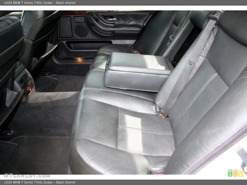 Black Interior Photo for the 1999 BMW 7 Series 740iL Sedan #55328674