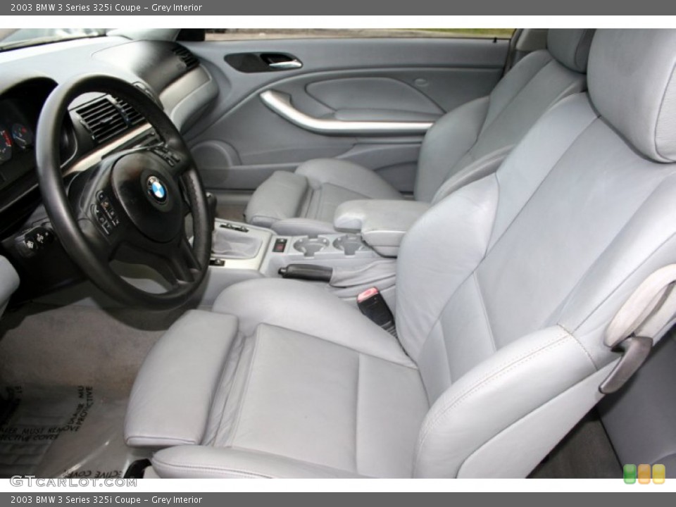 Grey Interior Photo for the 2003 BMW 3 Series 325i Coupe #55329118