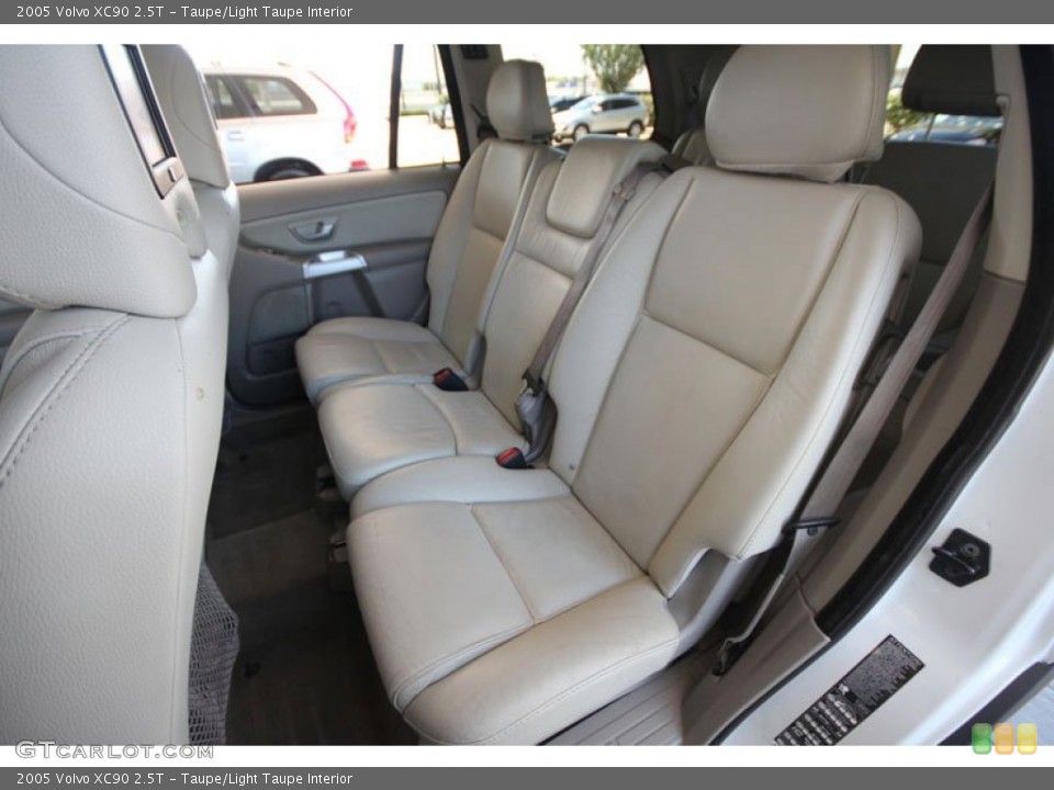 Taupe/Light Taupe Interior Photo for the 2005 Volvo XC90 2.5T #55332872
