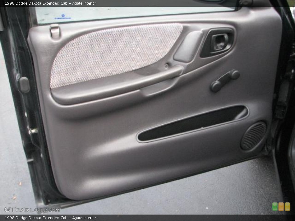 Agate Interior Door Panel for the 1998 Dodge Dakota Extended Cab #55339559