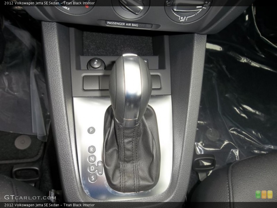 Titan Black Interior Transmission for the 2012 Volkswagen Jetta SE Sedan #55343444