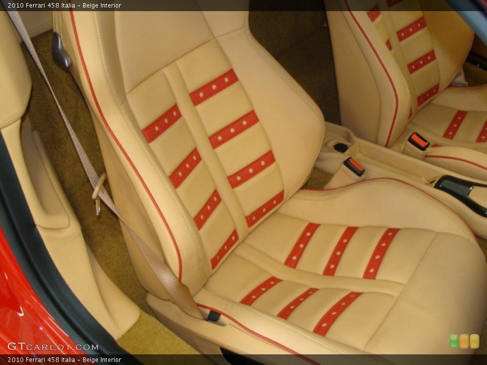 Beige Interior Photo for the 2010 Ferrari 458 Italia #55344197