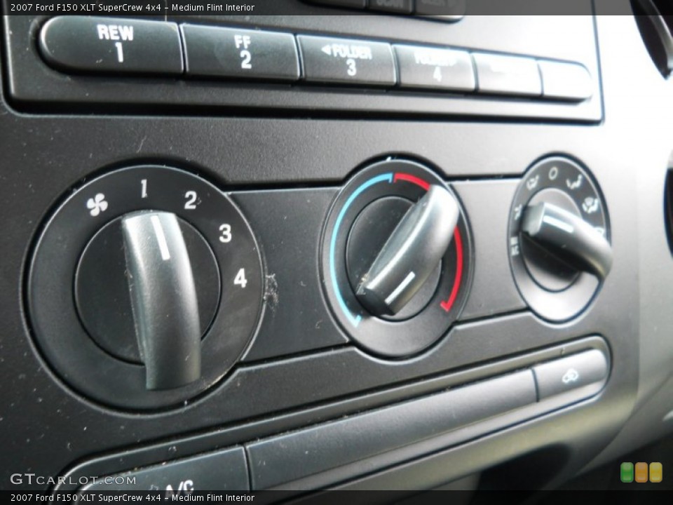 Medium Flint Interior Controls for the 2007 Ford F150 XLT SuperCrew 4x4 #55350806