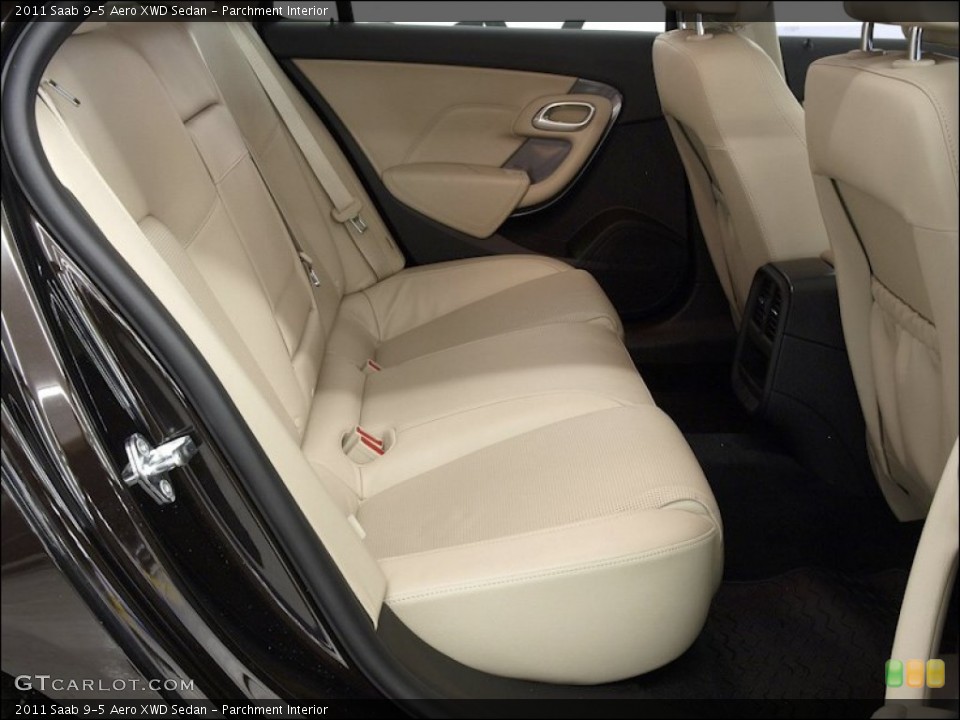 Parchment Interior Photo for the 2011 Saab 9-5 Aero XWD Sedan #55362026