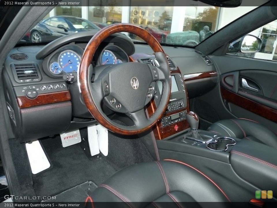 Nero Interior Photo for the 2012 Maserati Quattroporte S #55364563