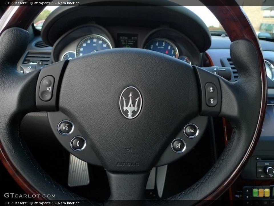 Nero Interior Steering Wheel for the 2012 Maserati Quattroporte S #55364585