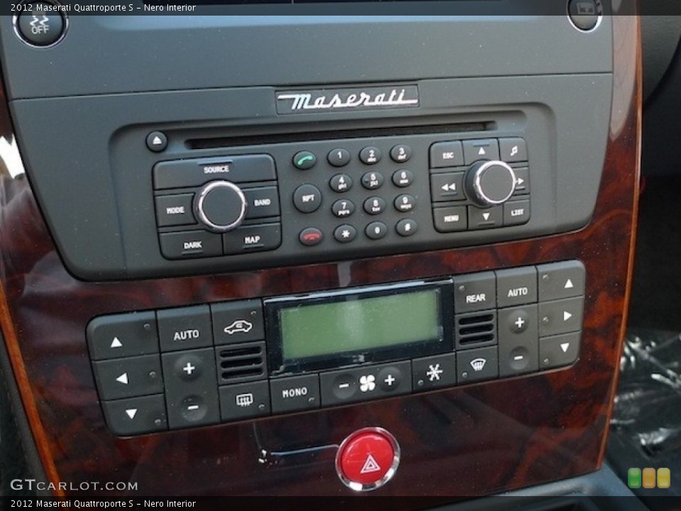 Nero Interior Audio System for the 2012 Maserati Quattroporte S #55364620